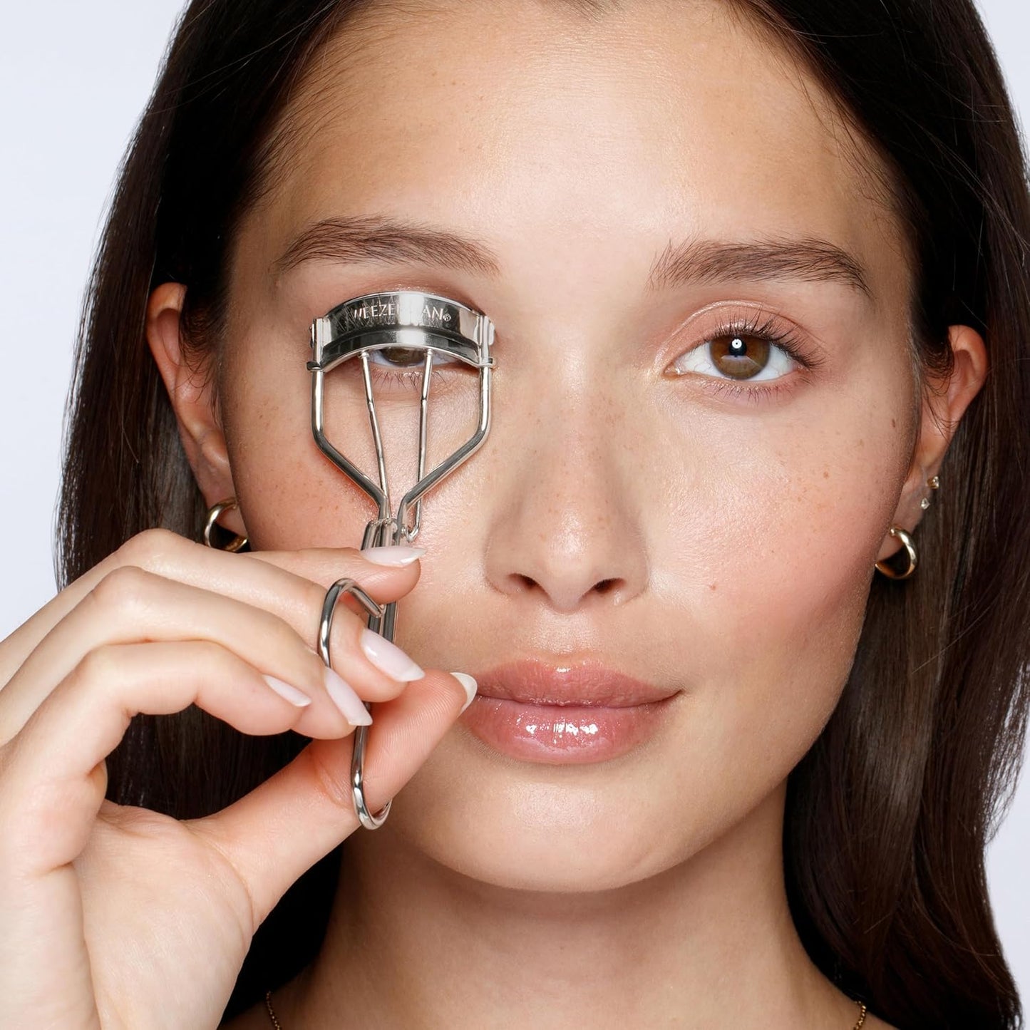 Classic Eyelash Curler - Precision Curl for All Eye Shapes