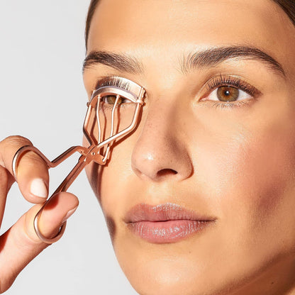 Classic Eyelash Curler - Precision Curl for All Eye Shapes